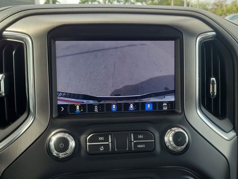 Used 2022 GMC Sierra 2500 Denali image 10