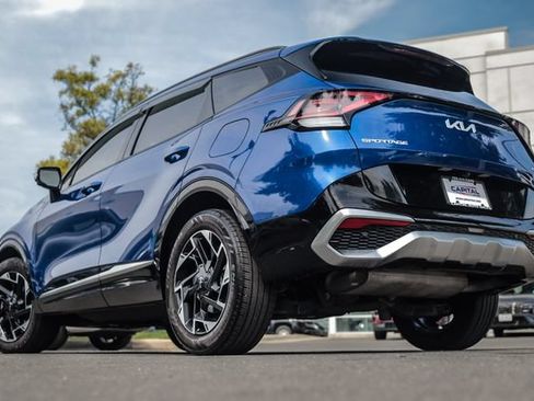 Used 2023 Kia Sportage SX AWD/4WD image 2