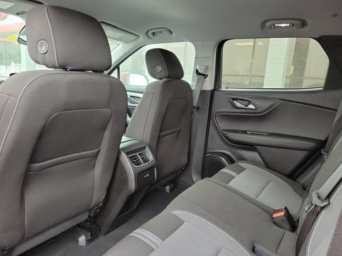Used 2025 Chevrolet Blazer LT image 14