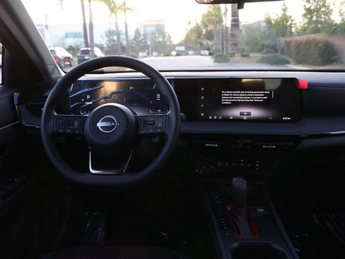 New 2026 Nissan Kicks SR image 22