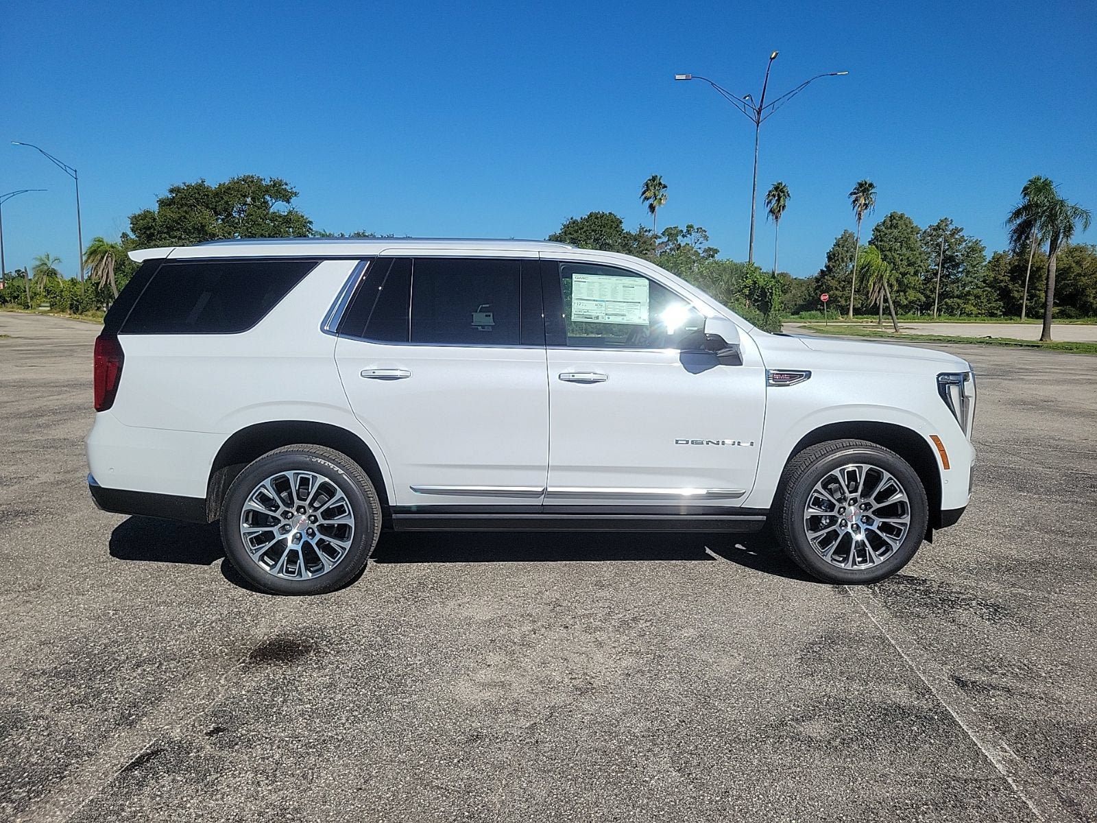New 2026 GMC Yukon Denali RWD image 4