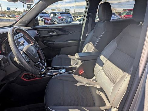 Used 2023 Chevrolet TrailBlazer RS image 11