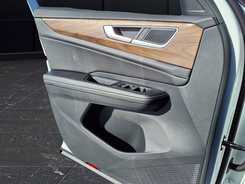 New 2026 Volkswagen Atlas SE AWD/4WD image 21