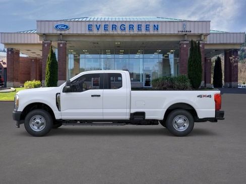 New 2026 Ford F250 XL w/ XL Driver Assist Package AWD/4WD image 3