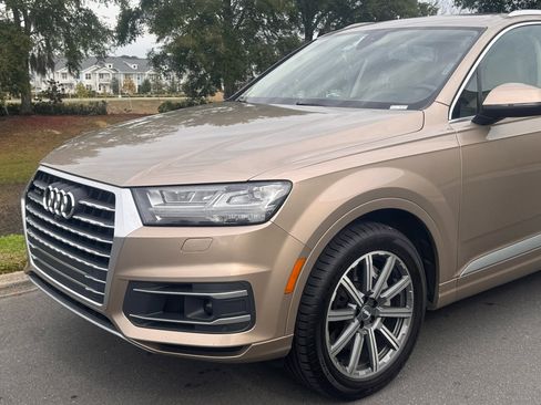 Used 2018 Audi Q7 3.0T Prestige image 5