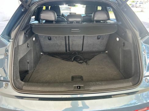 Used 2018 Audi Q3 2.0T Premium FWD image 33