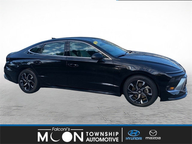 Used 2025 Hyundai Sonata SEL FWD image 1