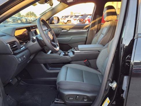 New 2026 GMC Terrain AT4 w/ Convenience Package III image 18