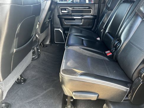 Used 2019 RAM 2500 Laramie image 16
