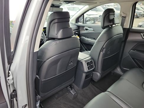 New 2026 Kia Sportage EX image 17