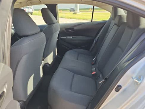 Used 2023 Toyota Corolla LE FWD image 16