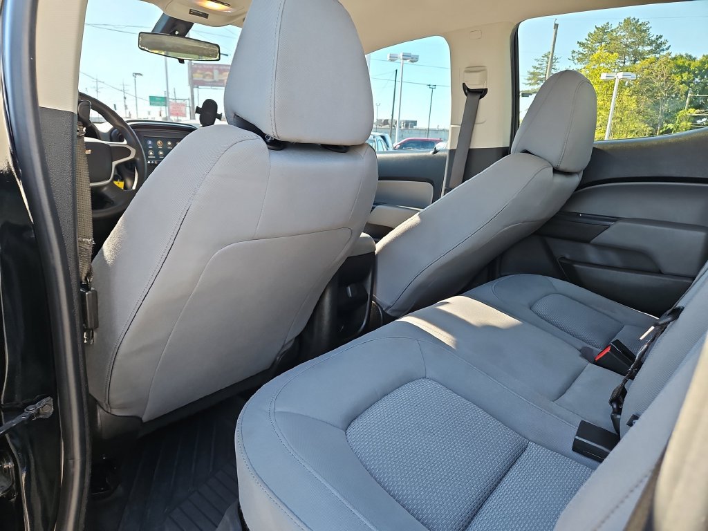 Used 2021 Chevrolet Colorado W/T w/ Custom Special Edition AWD/4WD image 19
