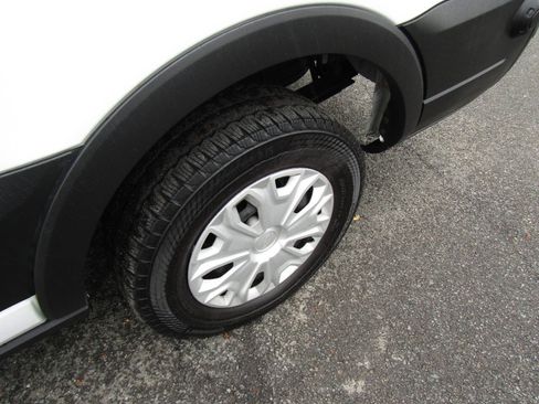 Used 2024 Ford Transit 350 XLT RWD image 33