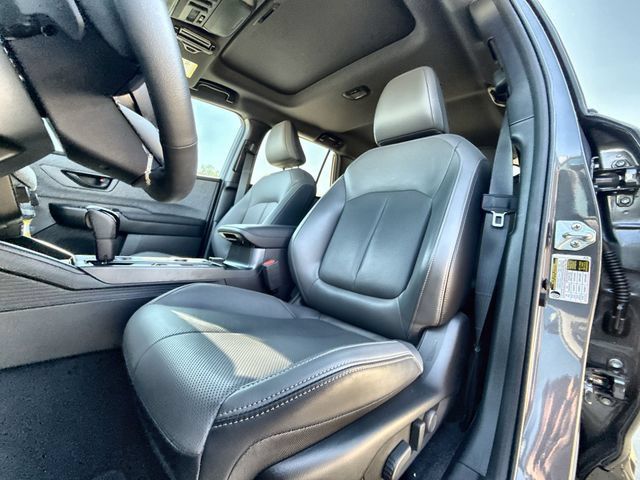 Certified 2026 Subaru Outback Limited AWD/4WD image 11