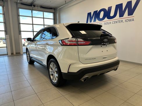 Used 2024 Ford Edge Titanium w/ Equipment Group 301A AWD/4WD image 6