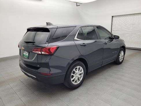 Used 2023 Chevrolet Equinox LT FWD image 9