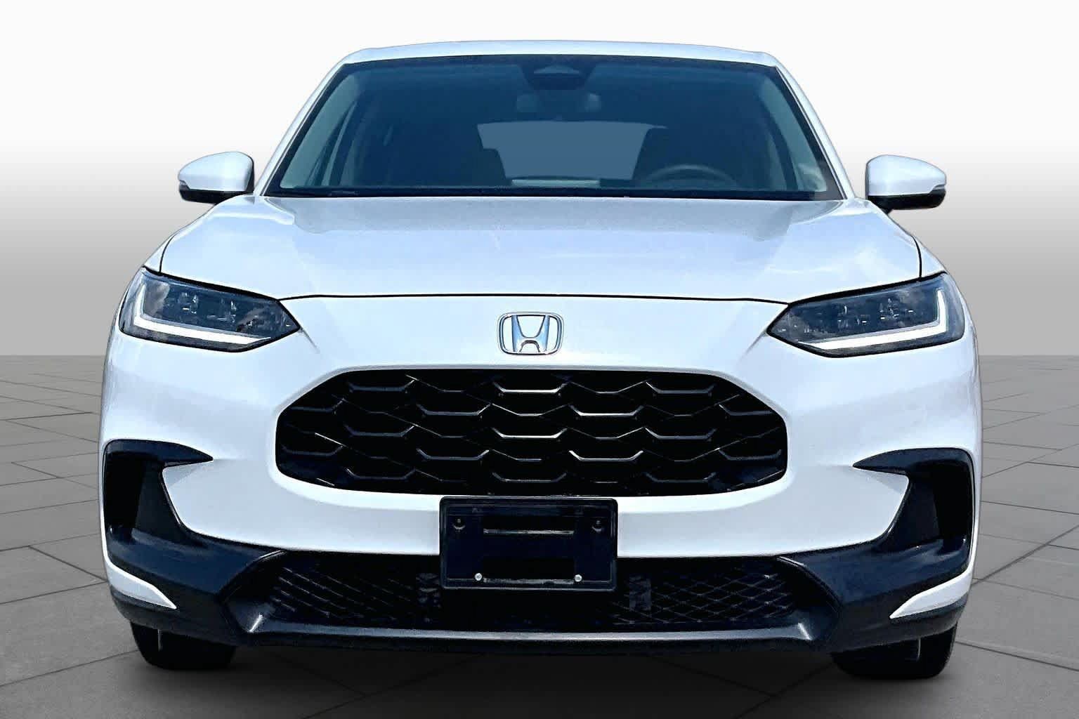 Used 2025 Honda HR-V LX image 4