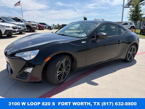 Used 2016 Scion FR-S RWD image 1