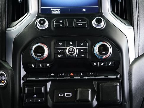 Used 2020 GMC Sierra 1500 SLT image 41