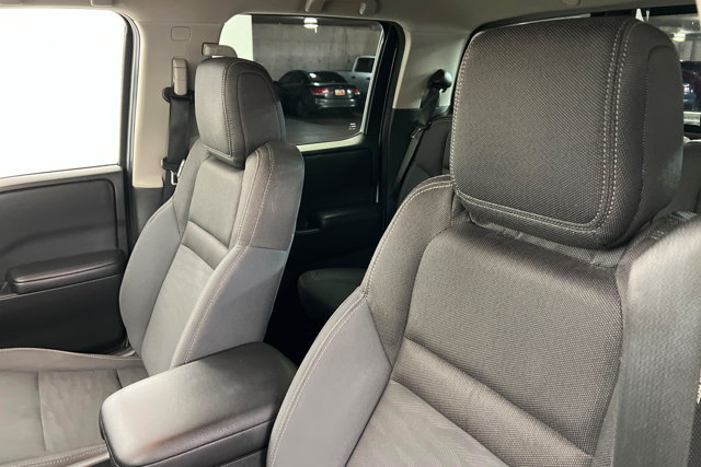 Used 2024 Nissan Frontier SV w/ SV Convenience Package AWD/4WD image 16