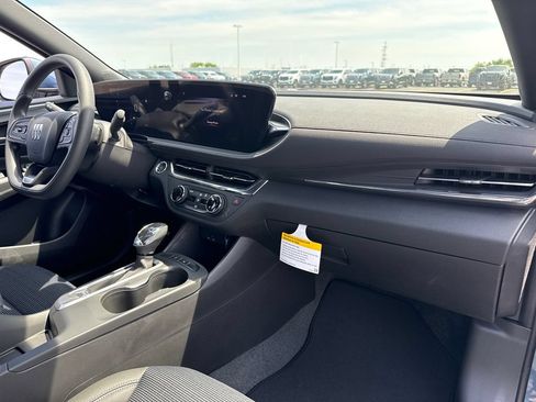New 2026 Buick Envista Preferred FWD image 35