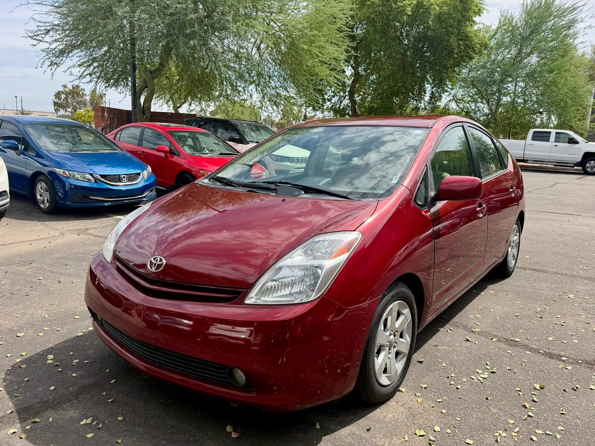Used 2005 Toyota Prius FWD image 1