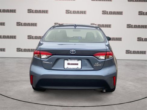 Used 2024 Toyota Corolla LE image 4