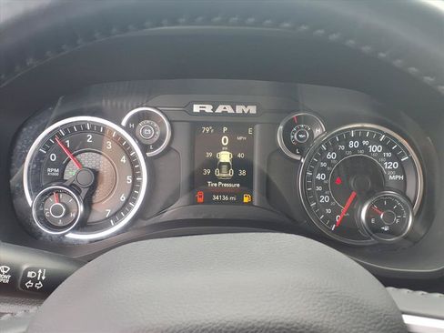 Used 2023 RAM 1500 Big Horn AWD/4WD image 11