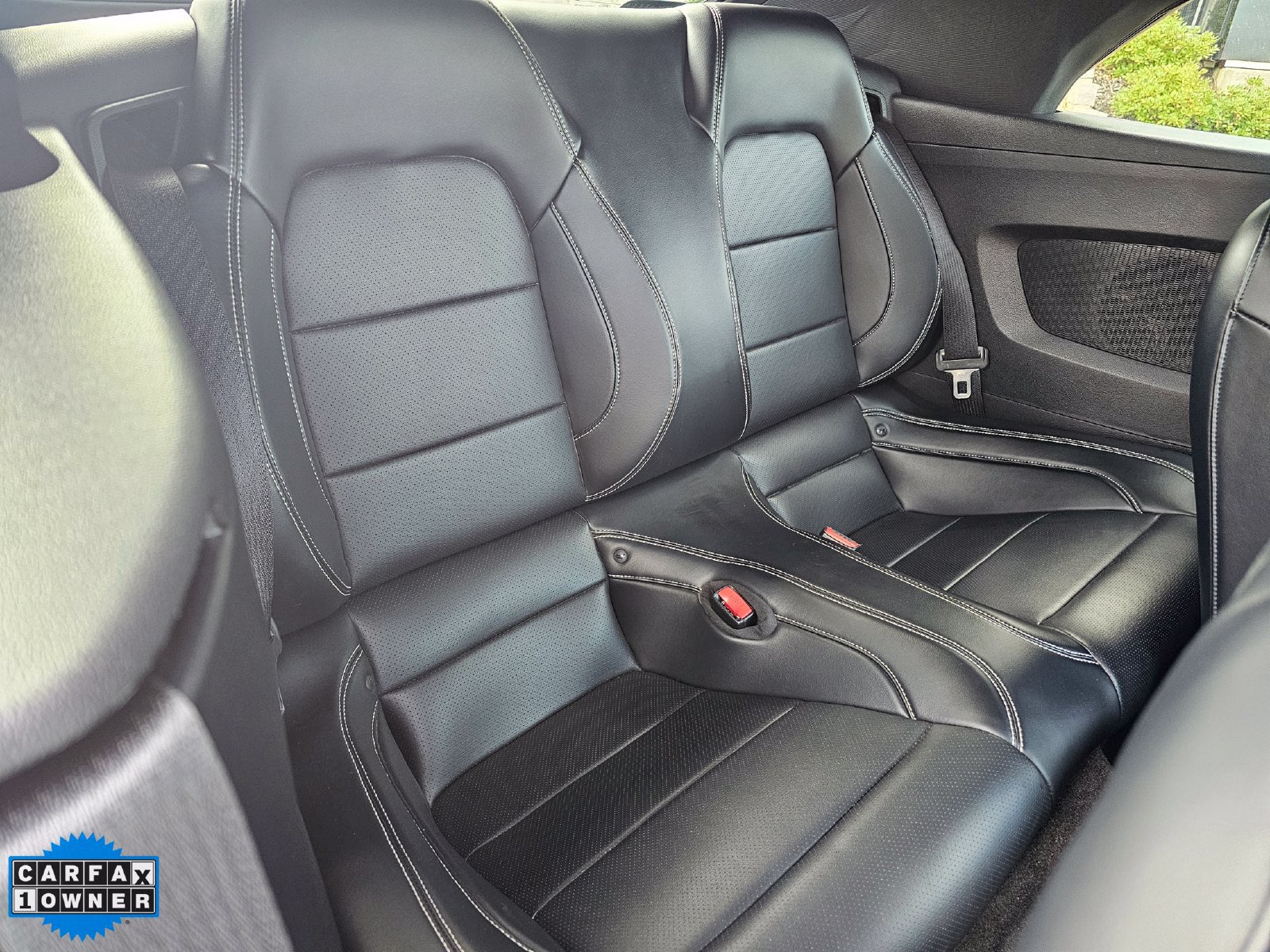 Used 2015 Ford Mustang GT Premium w/ Equipment Group 401A RWD image 31
