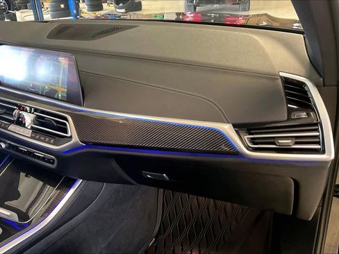 Certified 2023 BMW X5 M50i w/ Executive Package image 17