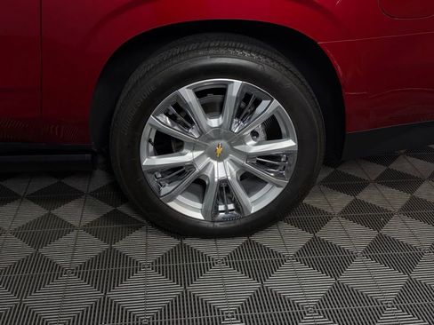 Used 2024 Chevrolet Suburban High Country w/ Max Trailering Package image 11