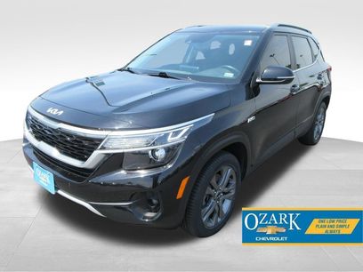 Used 2023 Kia Seltos S w/ Navigation Package