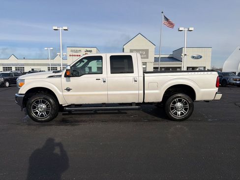 Used 2016 Ford F350 Platinum image 2
