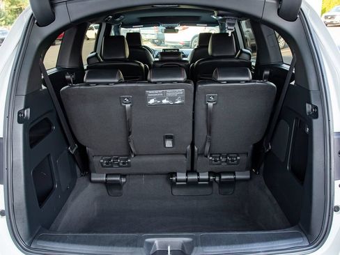 Certified 2024 Honda Odyssey Sport image 19
