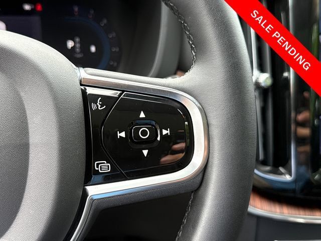 Certified 2024 Volvo XC60 B5 Plus w/ Protection Package Premier AWD/4WD image 13