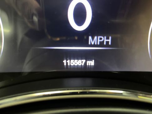 Used 2017 Jeep Grand Cherokee Limited image 21