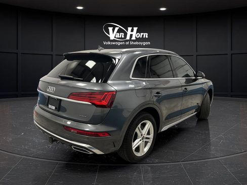 Used 2024 Audi Q5 e Premium Plus w/ Premium Plus Package AWD/4WD image 7