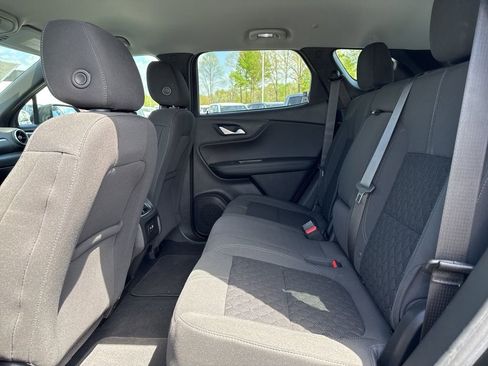 Used 2022 Chevrolet Blazer LT image 12
