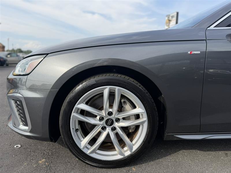 Used 2023 Audi A4 2.0T Premium Plus w/ Premium Plus Package AWD/4WD image 2