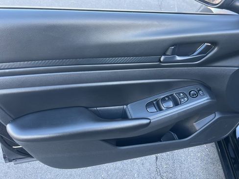 Certified 2024 Nissan Altima 2.5 S image 7