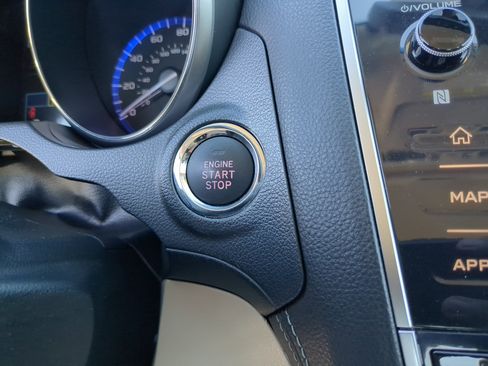 Used 2018 Subaru Legacy 2.5i Limited image 33