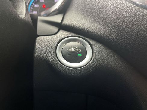 Certified 2020 Chevrolet Equinox LT FWD image 20