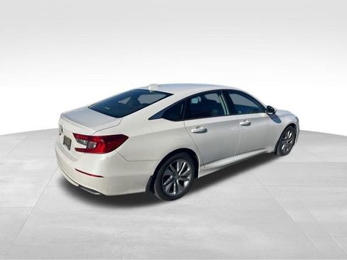 Used 2020 Honda Accord LX image 6