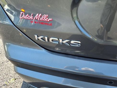 Certified 2025 Nissan Kicks Play S image 5