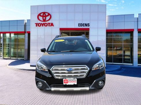 Used 2017 Subaru Outback 2.5i Limited AWD/4WD image 12