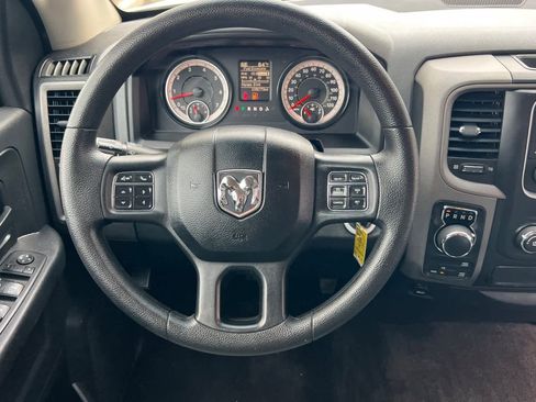 Used 2017 RAM 1500 Express image 16