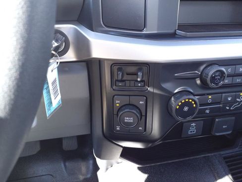 Used 2024 Ford F250 XL w/ XL Off-Road Package AWD/4WD image 23