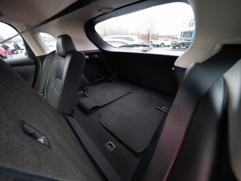 Certified 2024 Honda HR-V EX-L image 24