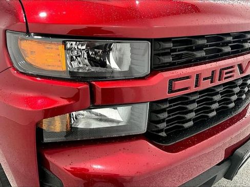 Used 2021 Chevrolet Silverado 1500 Custom w/ LPO, Dark Essentials Package image 33