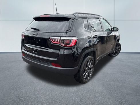New 2026 Jeep Compass Limited w/ Sun, Sound & Navigation Group AWD/4WD image 4